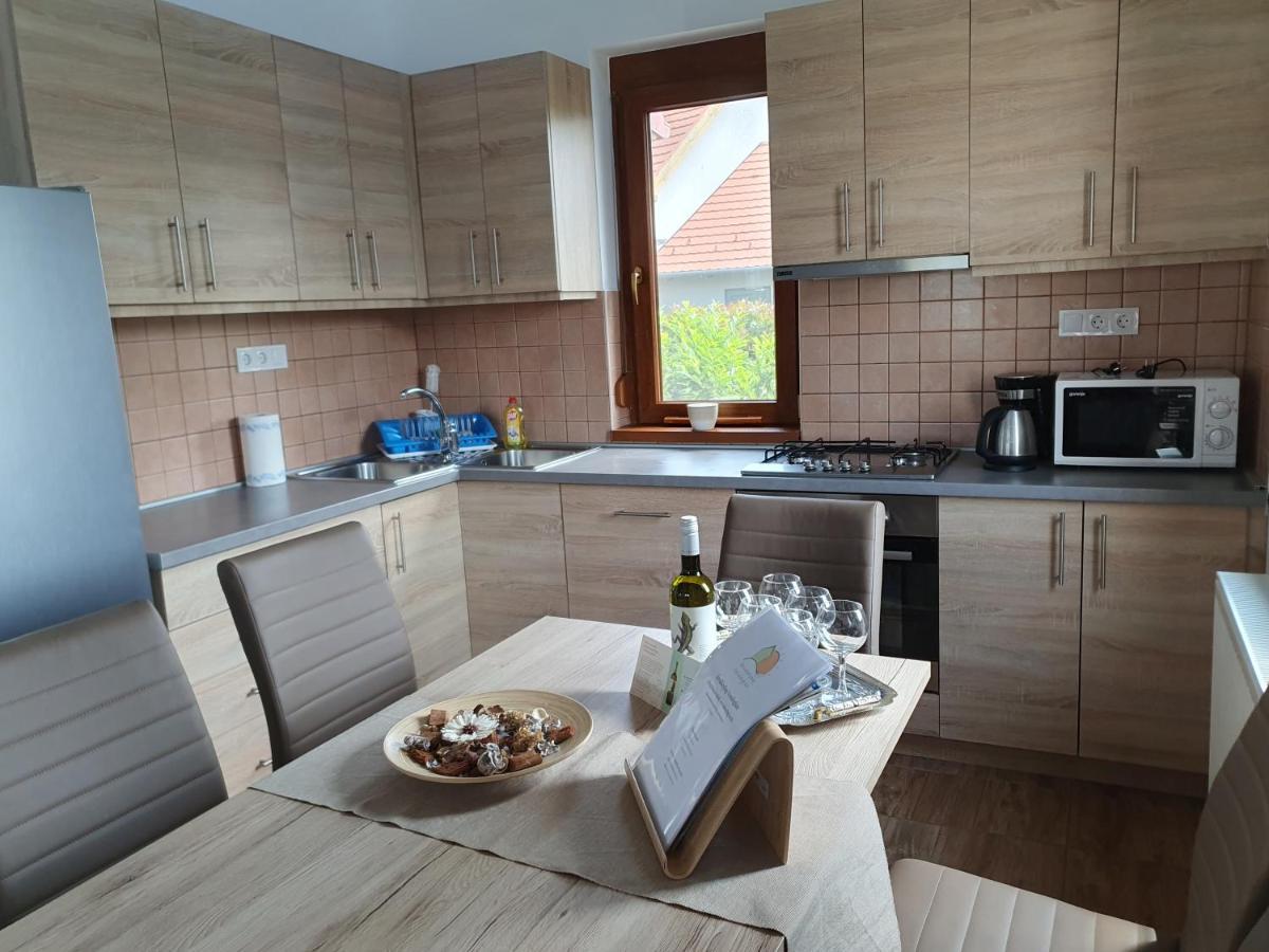 Árvalányhaj Vendégház Balatonakali Extérieur photo